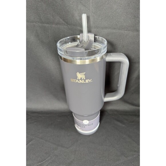 Stanley x ELF Crystal Clear Grey Flowstate Quencher H2.0 40 Oz Tumbler - Picture 1 of 8
